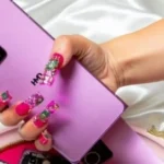 HMD Skyline Review in Hindi, Features, Price