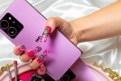 HMD Skyline Review in Hindi, Features, Price